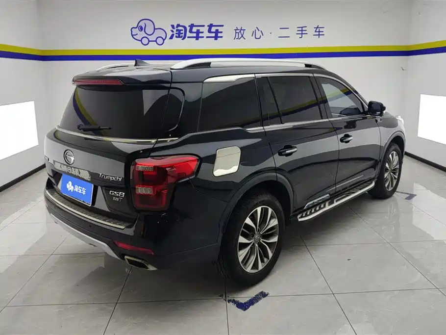 GAC Motor Trumpchi GS8 2017 — фото 3
