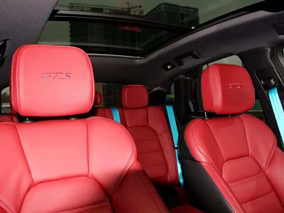 Porsche Macan 2022 — фото 12