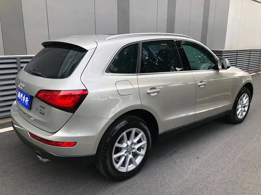 Audi Q5 2015 — фото 13