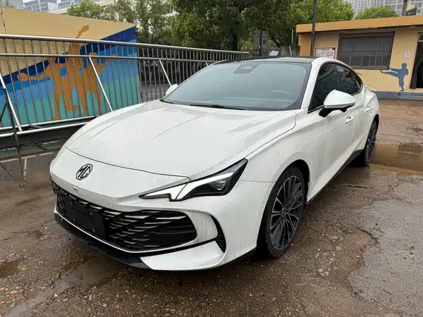 MG MG7 2023