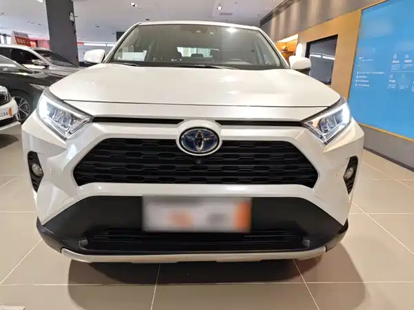 Toyota RAV4 2021