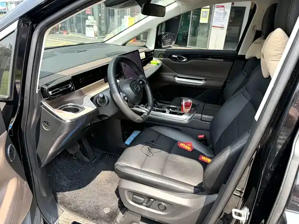 GAC Trumpchi E8 2025