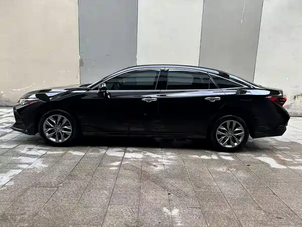 Toyota Avalon 2021