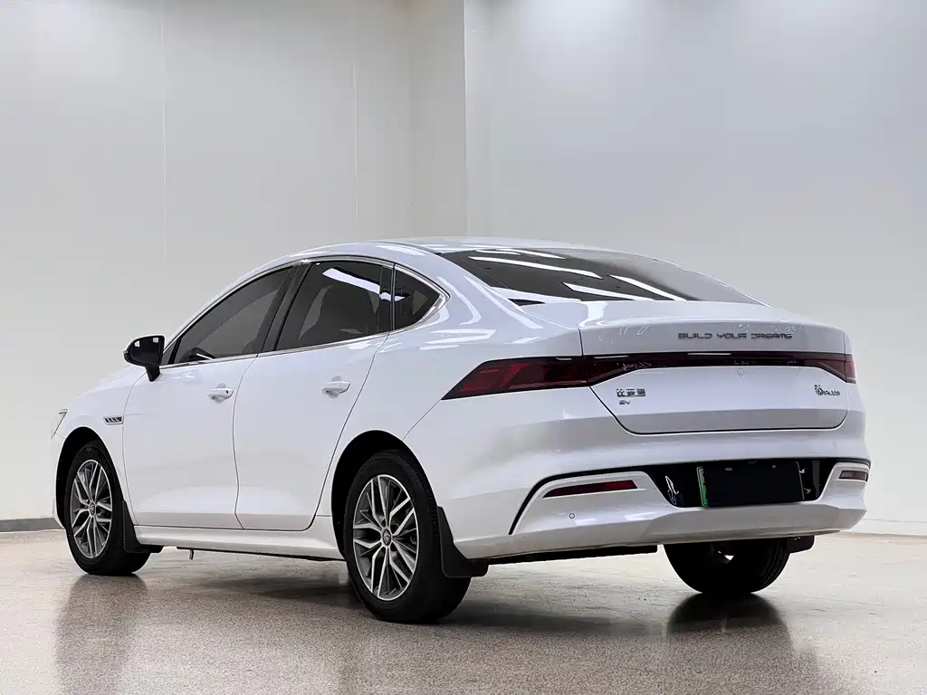 BYD Qin PLUS 2023 — фото 5
