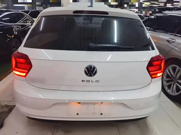 Volkswagen Polo 2021