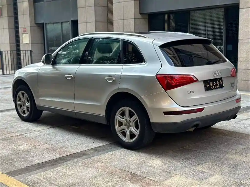 Audi Q5 2011