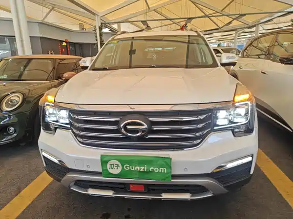 GAC Trumpchi GS8 2017