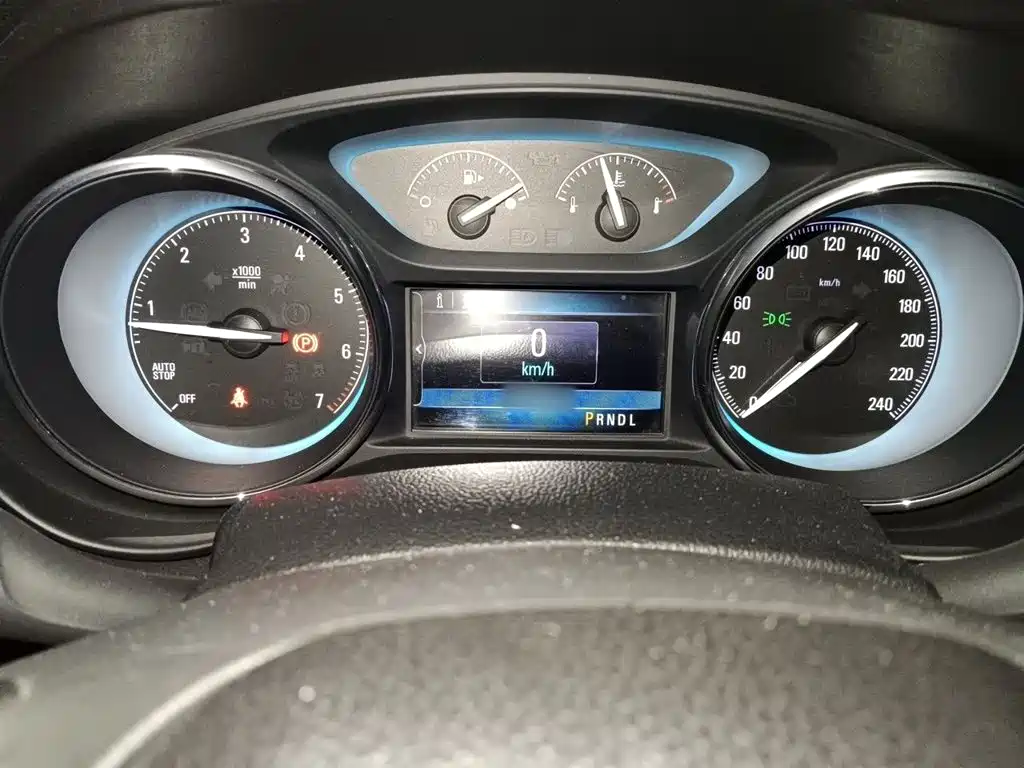 Buick Envision Plus 2015 — фото 4