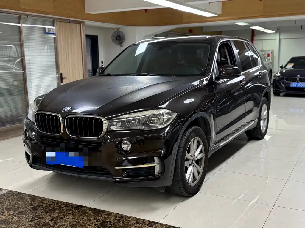 BMW X5 2017 — фото 1