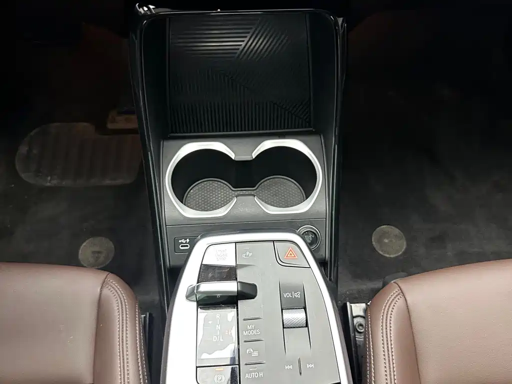 BMW X1 2023 — фото 13