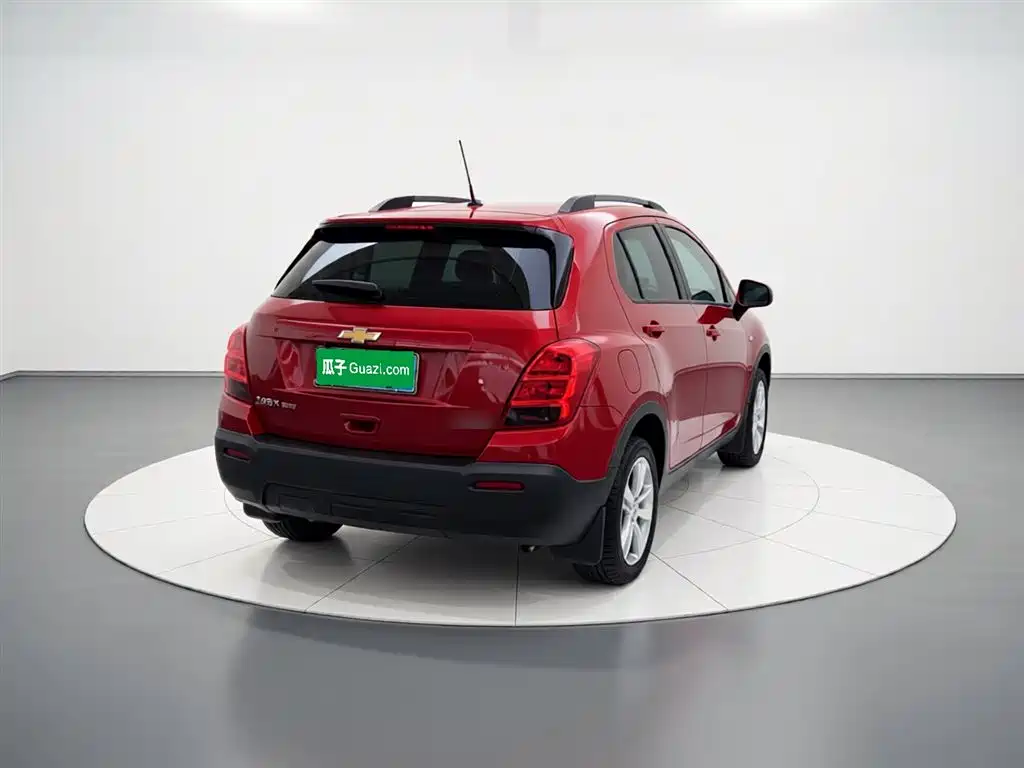 Chevrolet Trax 2015 — фото 7