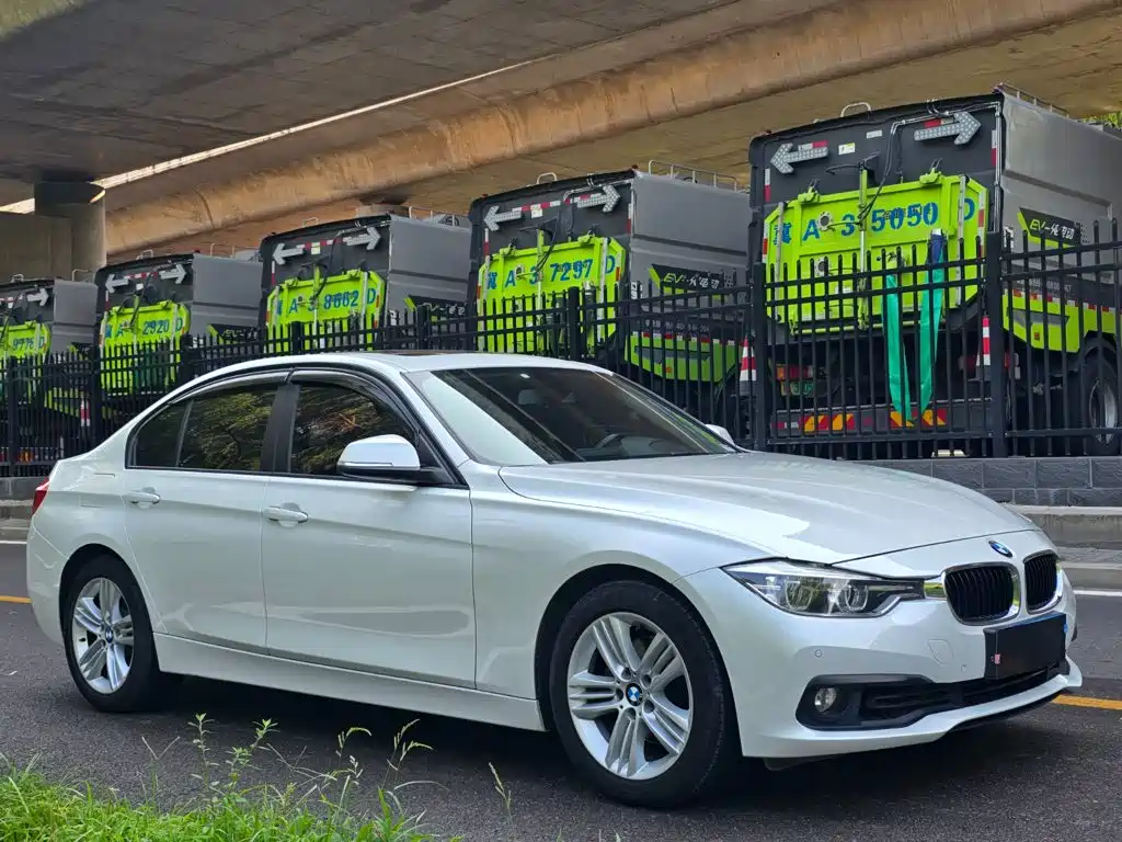 BMW 3 Series 2017 — фото 7