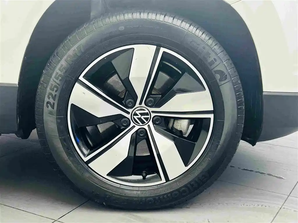 Volkswagen Tharu 2022 — фото 10