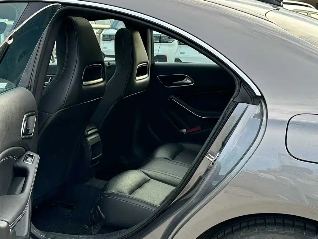 Mercedes-Benz CLA 2018 — фото 4