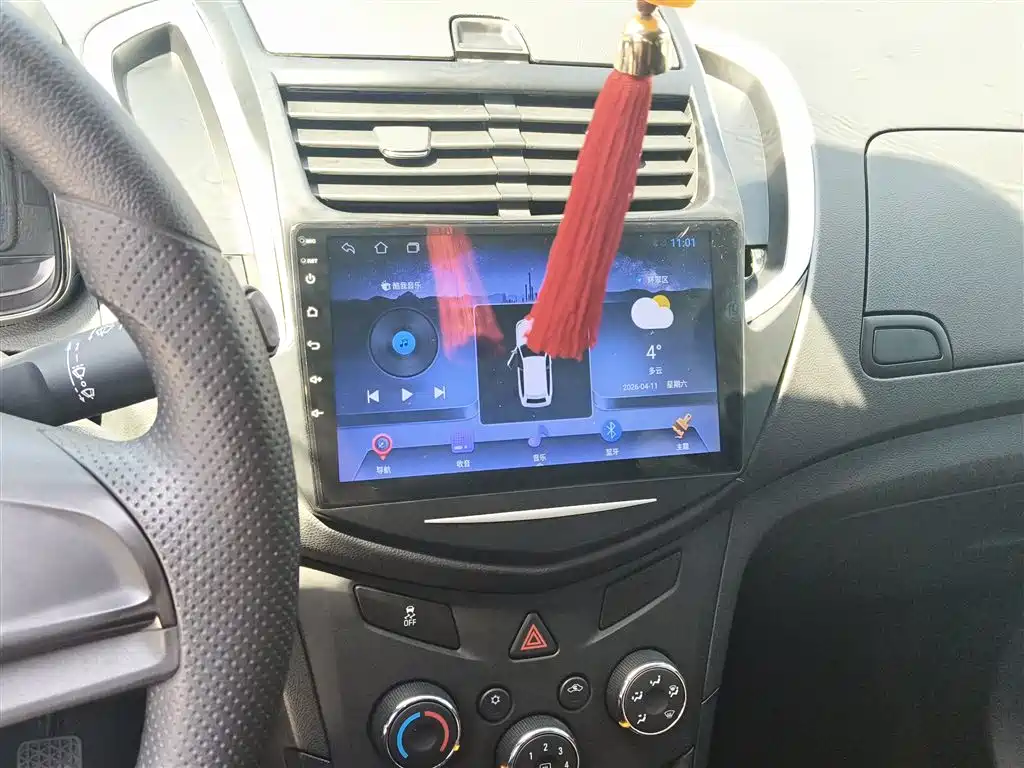 Chevrolet Trax 2015 — фото 13
