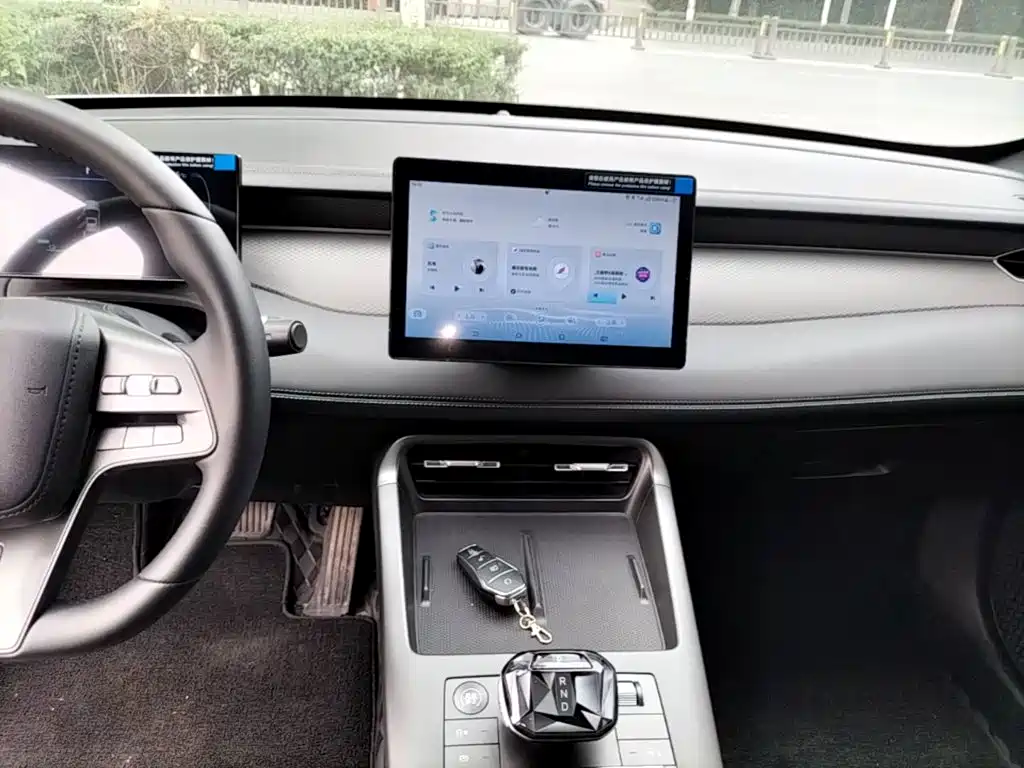 BYD Qin PLUS 2025 — фото 13