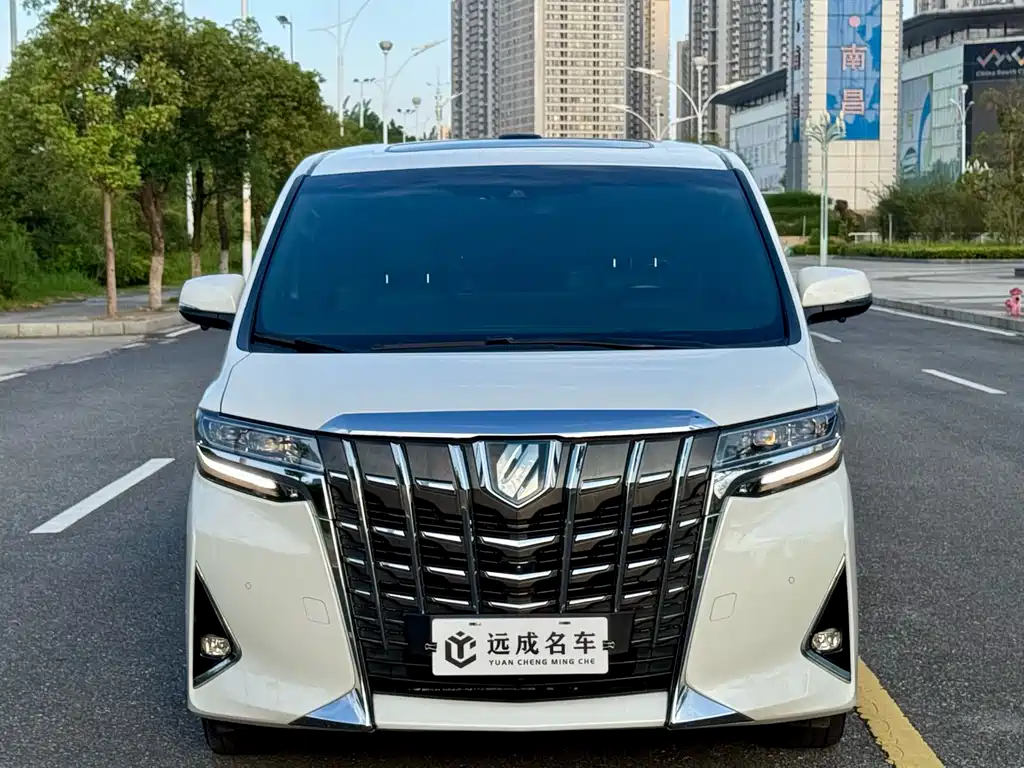 Toyota Alphard 2019 — фото 2