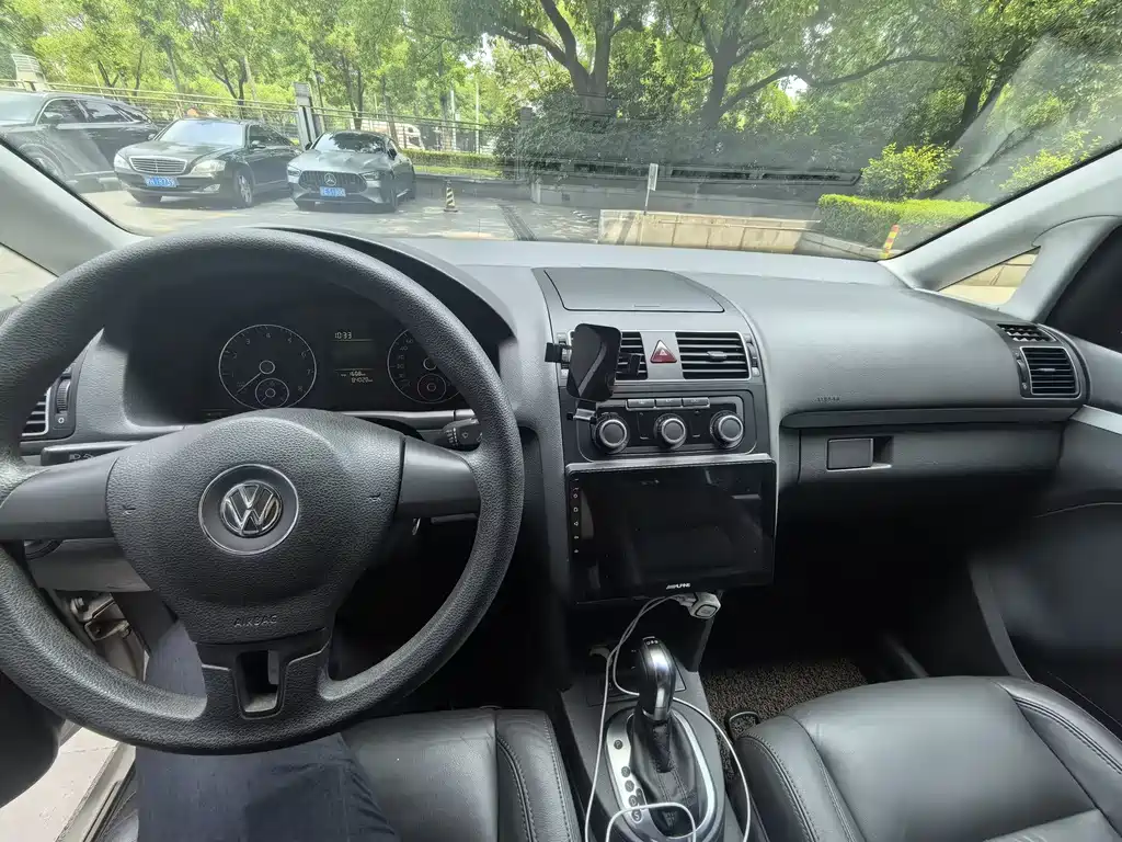 Volkswagen Touran 2014