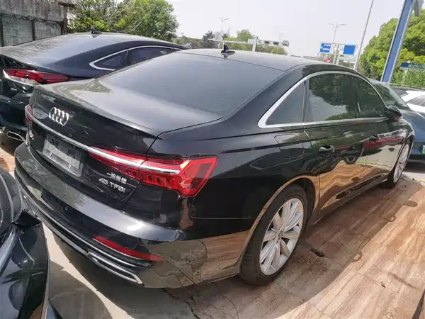 Audi A6L 2021