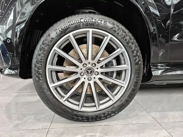 Mercedes-Benz GLS 2025