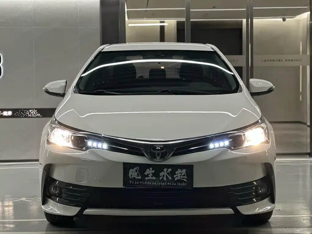 Toyota Corolla 2019 — фото 2