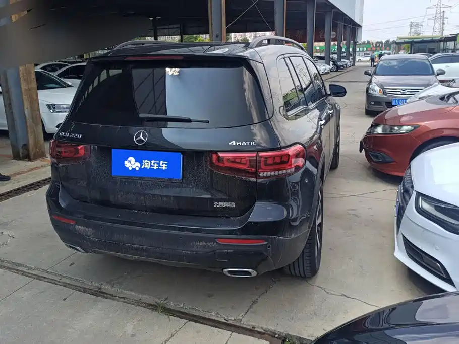 Mercedes-Benz GLB 2022