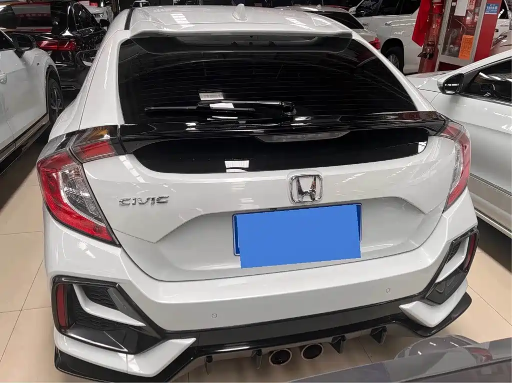 Honda Civic 2021 — фото 11