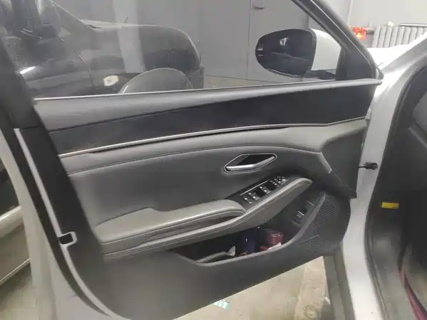 BYD Qin L 2024