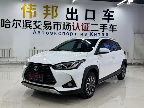 Toyota Yaris L 2023