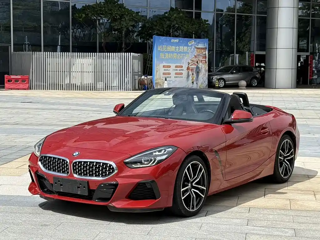 BMW Z4 2020 — фото 1