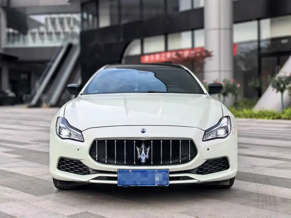 Maserati Quattroporte 2014 — фото 2