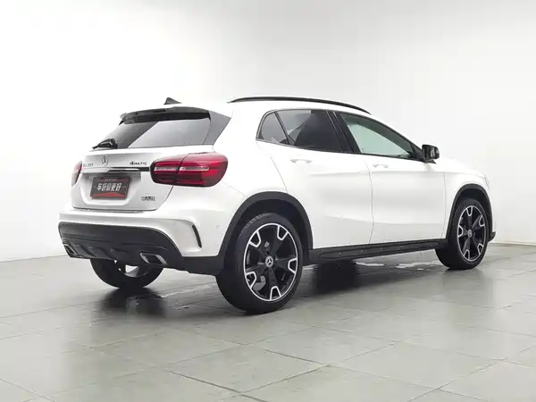 Mercedes-Benz GLA 2019