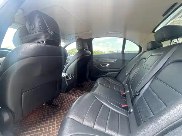 Mercedes-Benz C-Class 2015