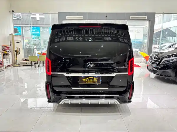 Mercedes-Benz Vito 2021