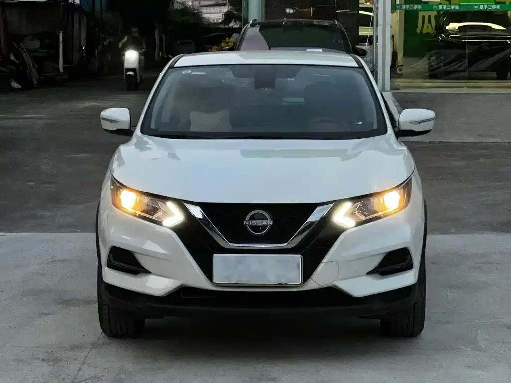 Nissan Qashqai 2023 — фото 2