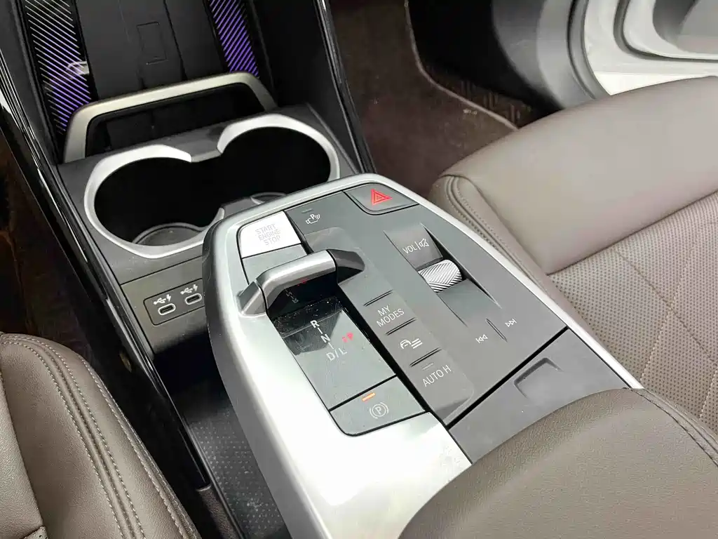 BMW X1 2024 — фото 18