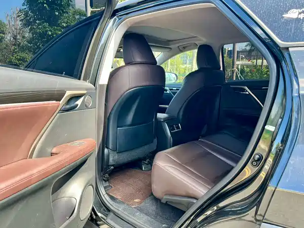 Lexus RX 2021