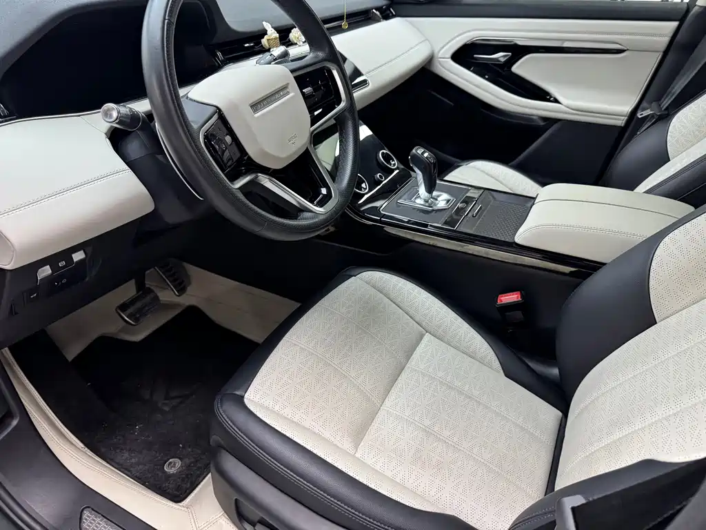 Land Rover Range Rover Evoque 2022 — фото 4