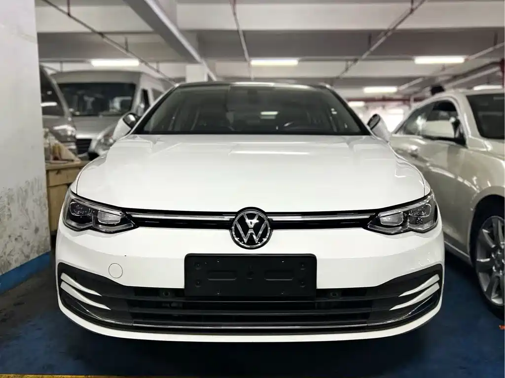 Volkswagen Golf 2022
