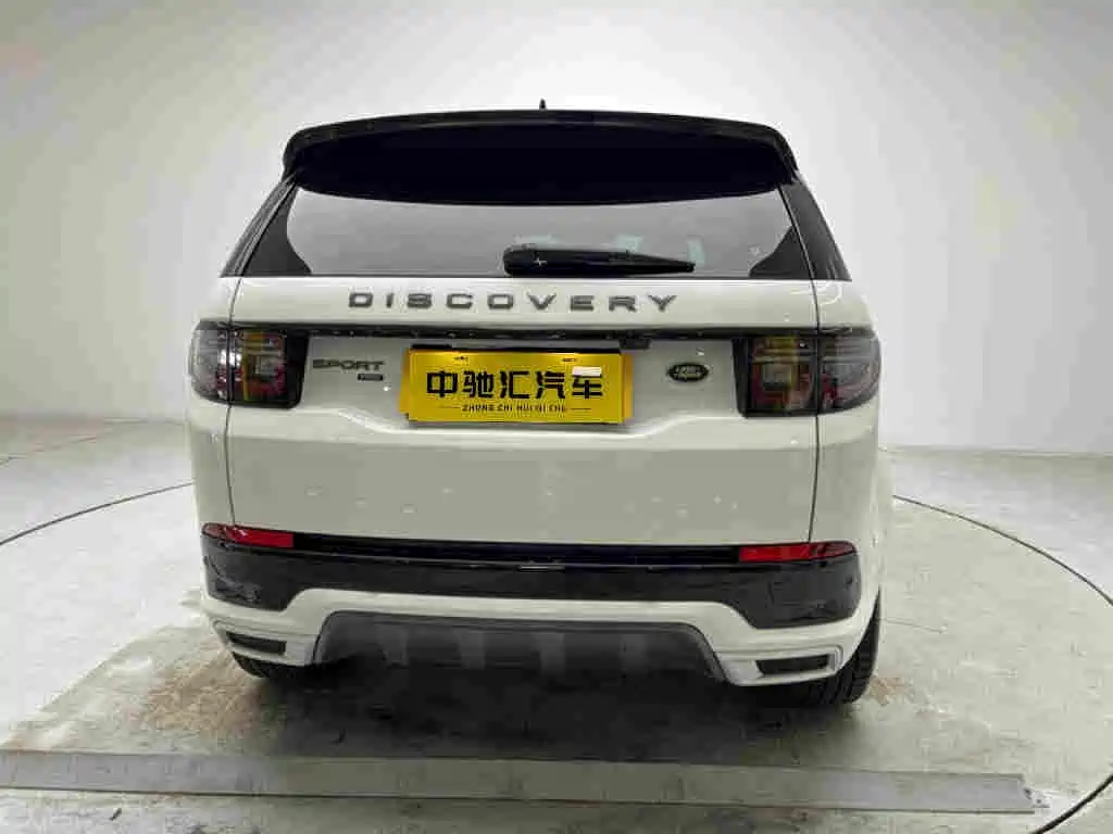 Land Rover Discovery Sport 2023 — фото 5