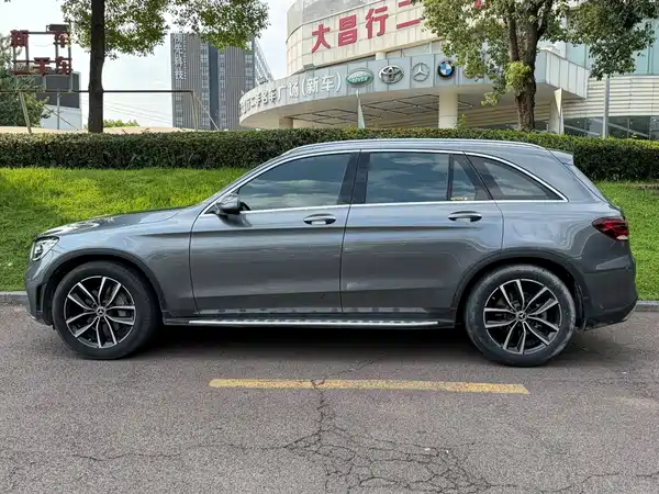 Mercedes-Benz GLC 2021