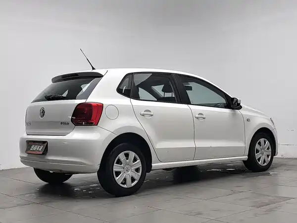 Volkswagen Polo 2014