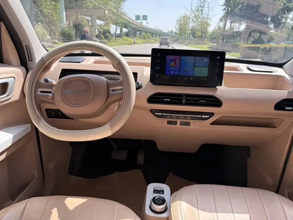 Geely Galaxy Panda 2024