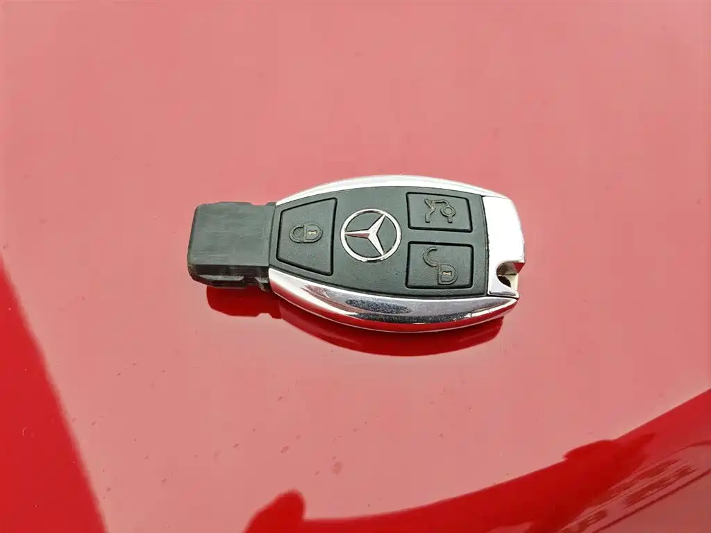 Mercedes-Benz E-Class 2013 — фото 19