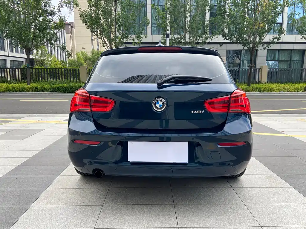 BMW 1 Series 2015 — фото 4