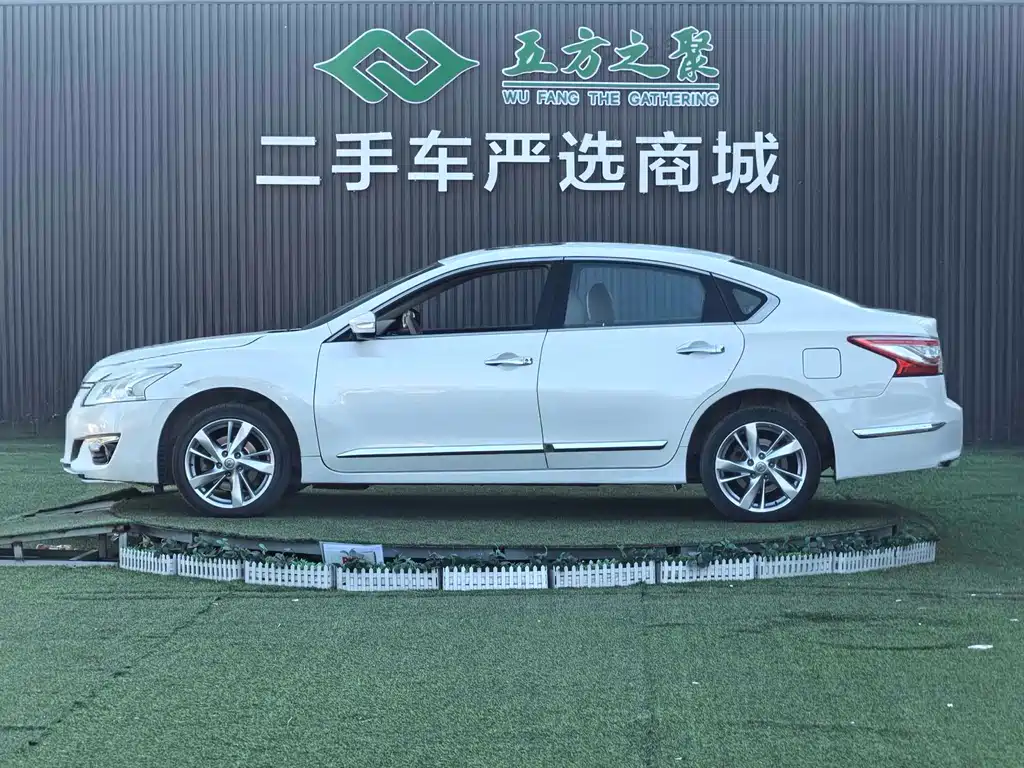 Nissan Teana 2015 — фото 21