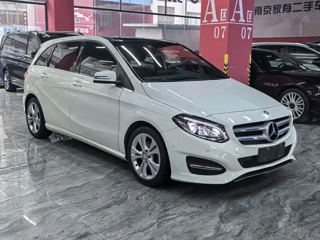 Mercedes-Benz B-Class 2015 — фото 3