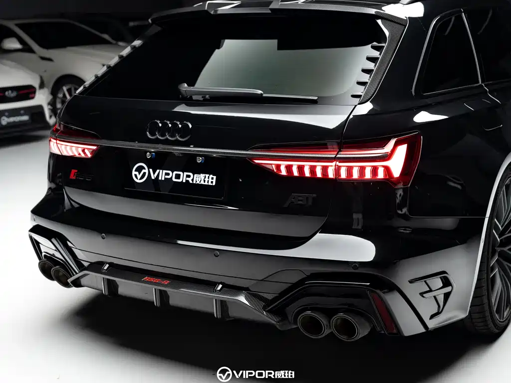 Audi RS 6 2021 — фото 19