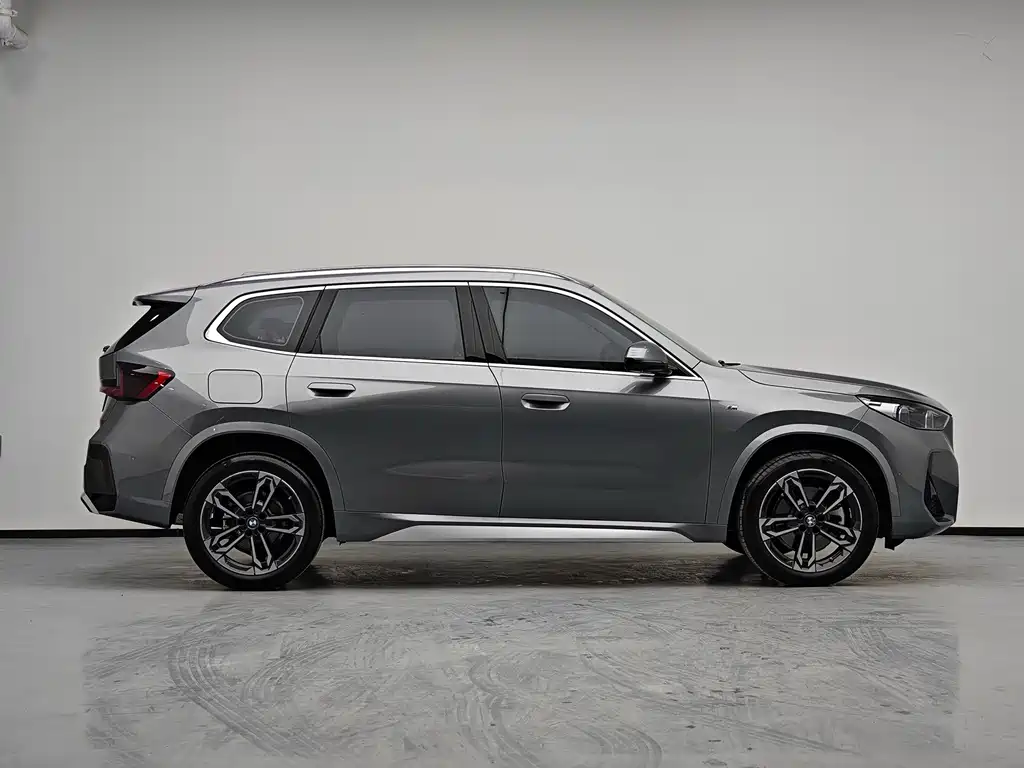 BMW X1 2024 — фото 15