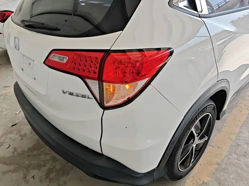 Honda Vezel 2020 — фото 8
